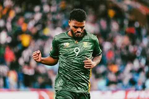 متساوياً مع لوكمان.. لايل فوستر اللاعب الأكثر تأثيرًا في أمم أفريقيا 2025